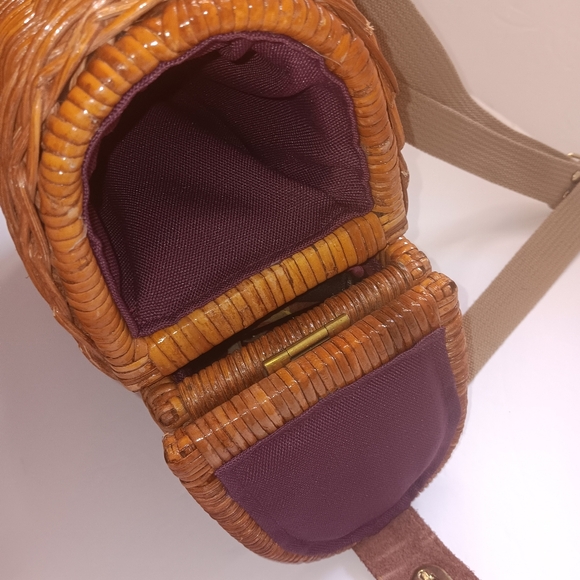 Vintage Wicker Picnic Basket Wine Carrier Bottle Holder Carrying Case w/ Strap - Picture 11 of 11